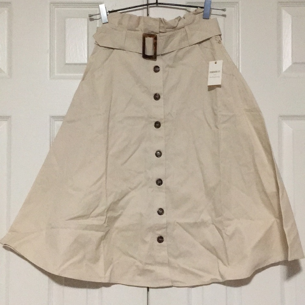 Knee length skirt